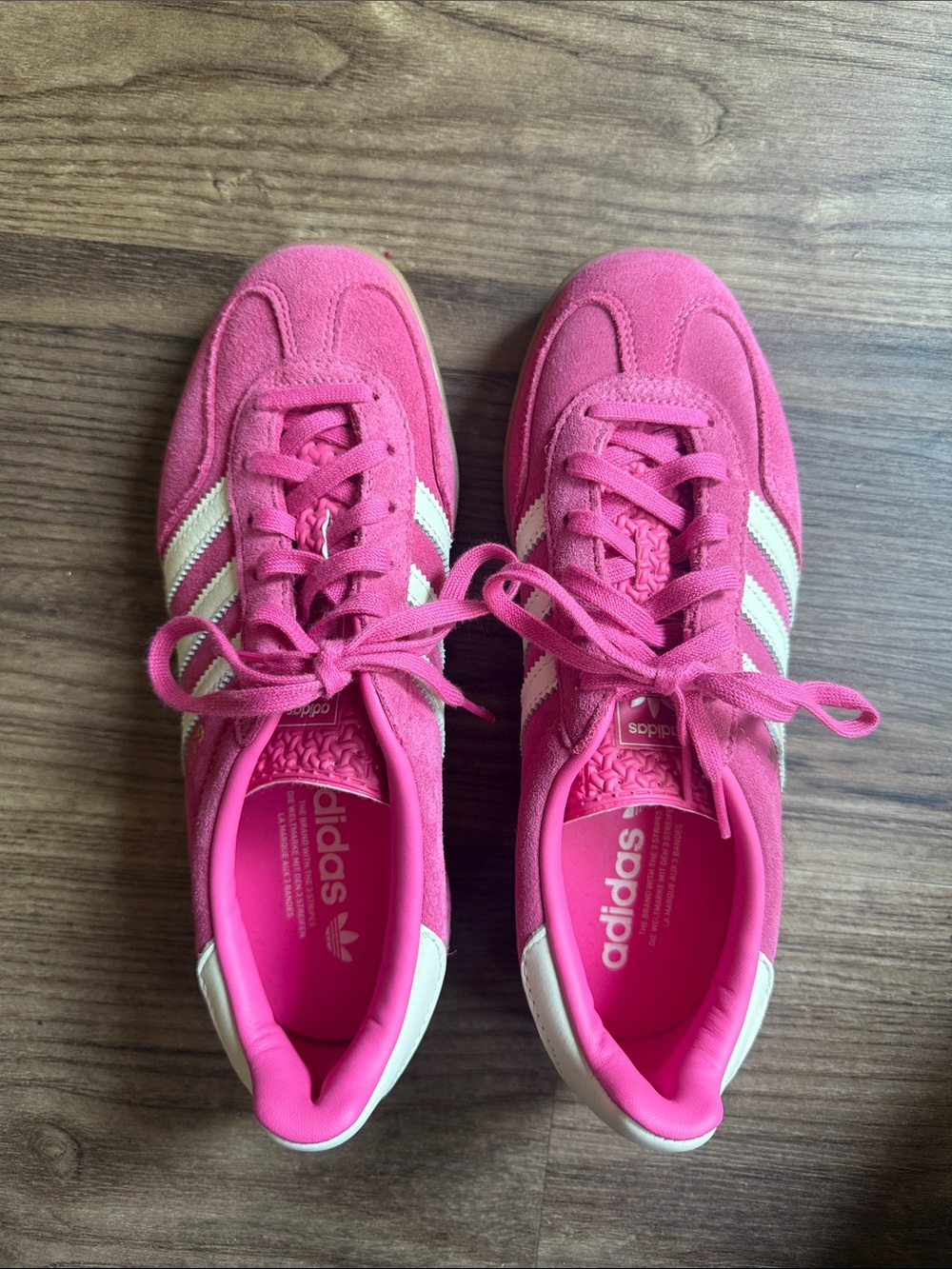 (NWOT) adidas Gazelle Pink Suede Sneakers Women’s US 7.5 Never Worn